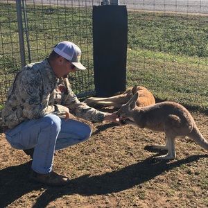 Meet your Posher, Robert